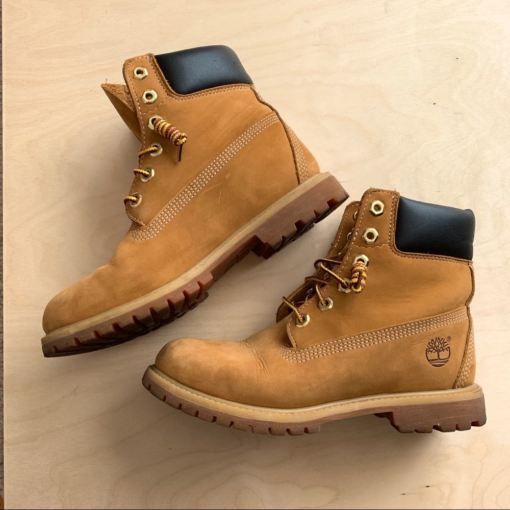 💛SOLD💛Timberland Women’s Boots 🥾